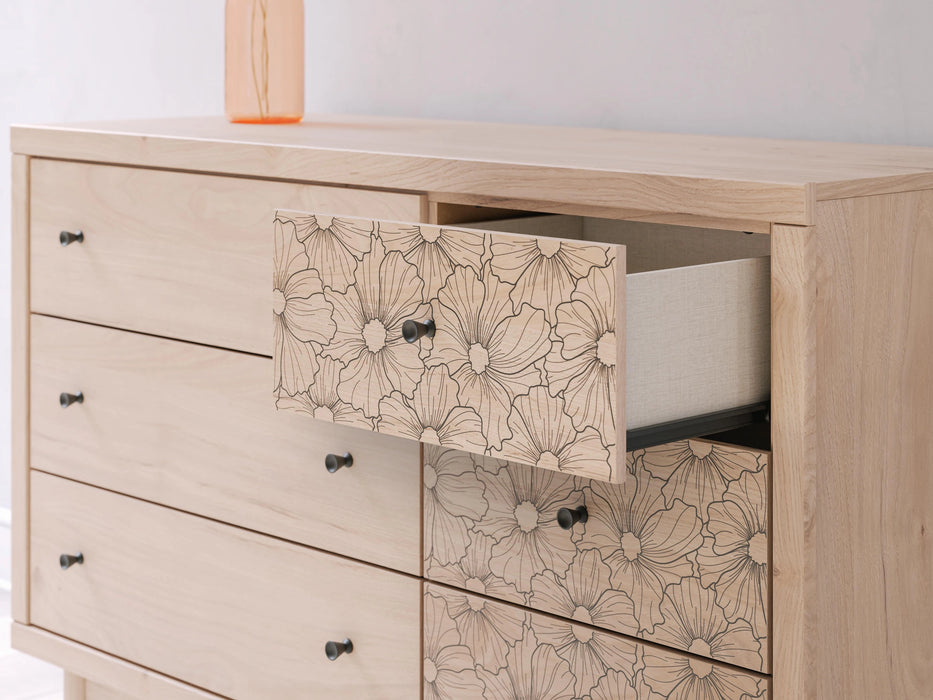 Arloster Dresser
