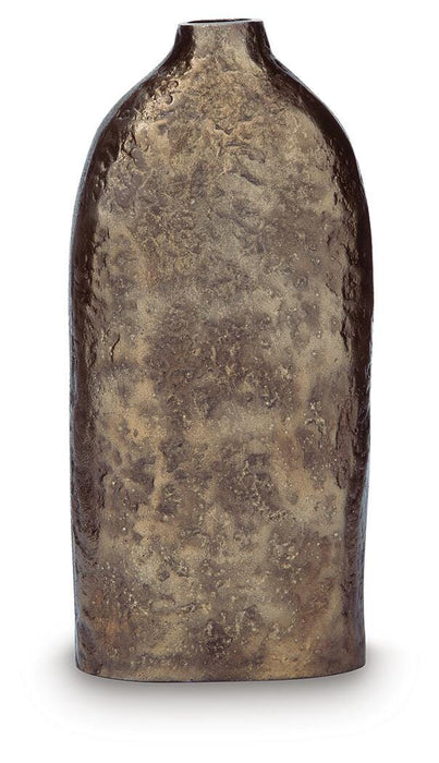 Wallmond Vase