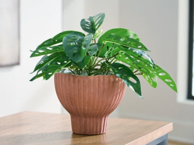 Orban Vase - Premium Furniture For Less (CA)