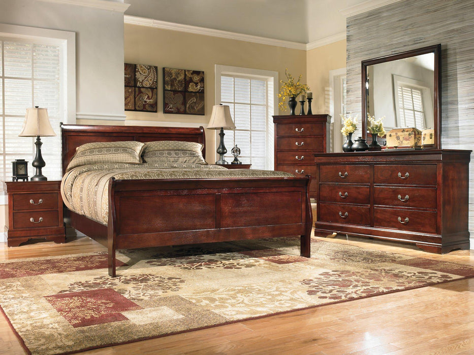 Alisdair Dresser and Mirror - Premium Furniture For Less (CA)