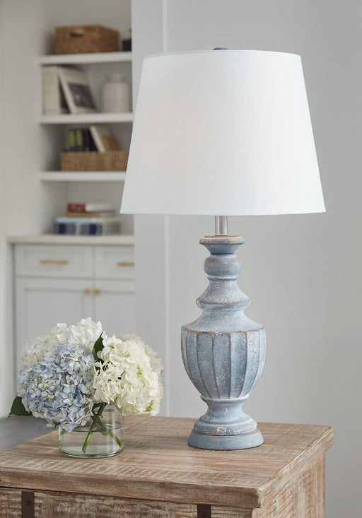 Cylerick Table Lamp - Premium Furniture For Less (CA)