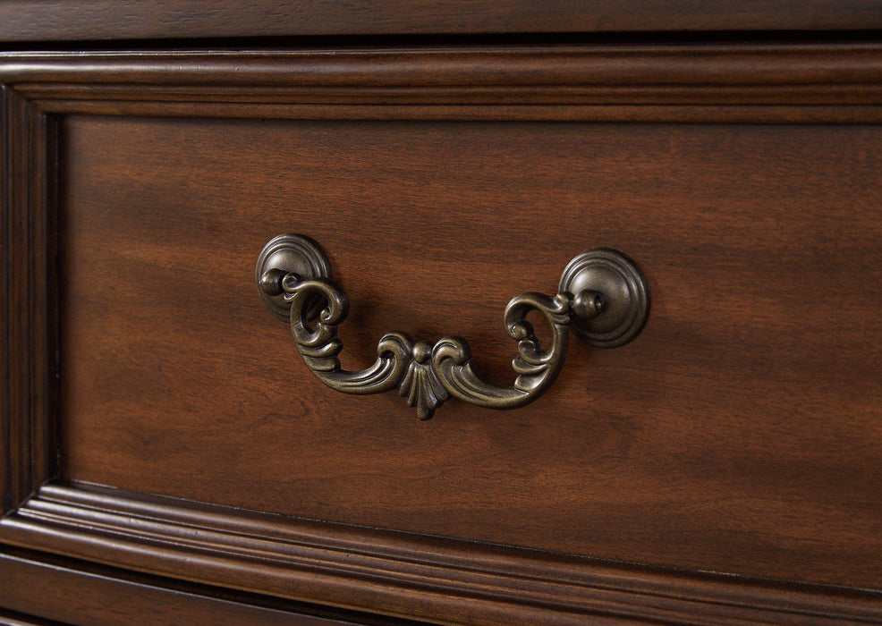 Lavinton Bedroom Set - Premium Furniture For Less (CA)