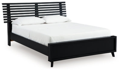 Danziar Slat Bed - Premium Furniture For Less (CA)