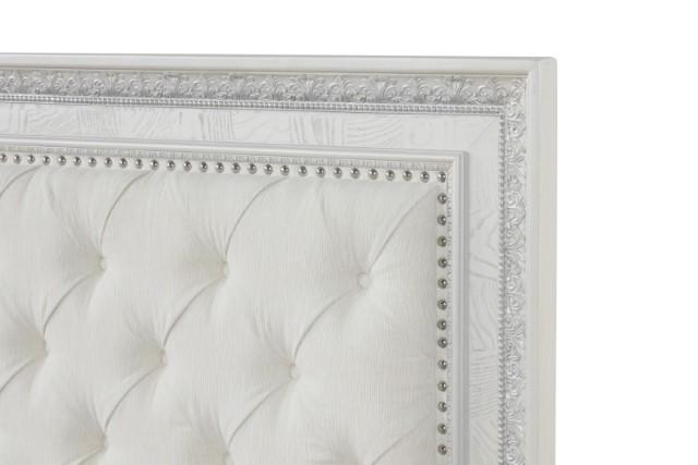 Stella Mia E.King & Queen Bed White & White