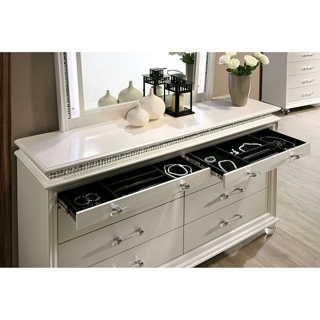 Maddie Bed White & Silver